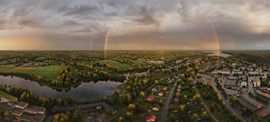 Aerial view of Suonenjoki at sunset. A halo phenomenon over the city.