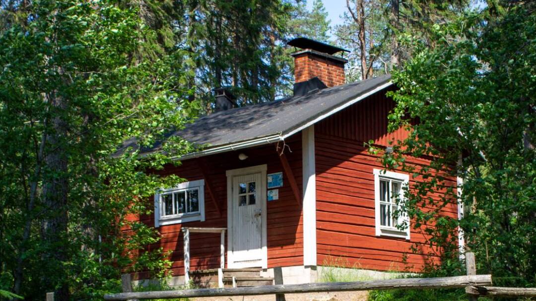 Punainen kesämökki