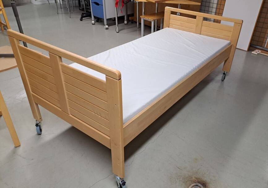 Kiertonet sänky pyörillä